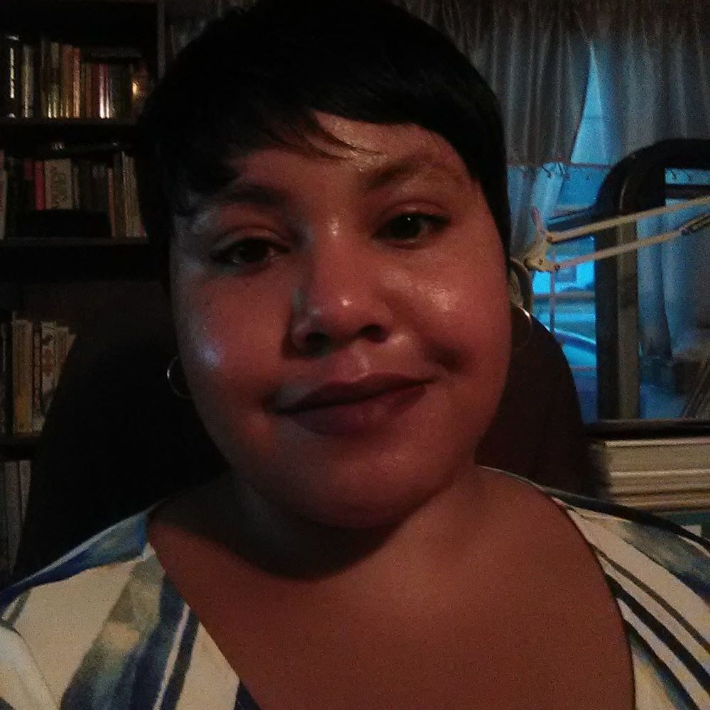 Meet your Posher, Emari